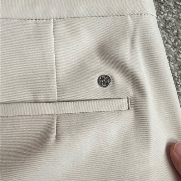 NWT G/FORE Women’s Side Stripe Stretch gold pant in white, blue and tan. Size 6 - Picture 7 of 7